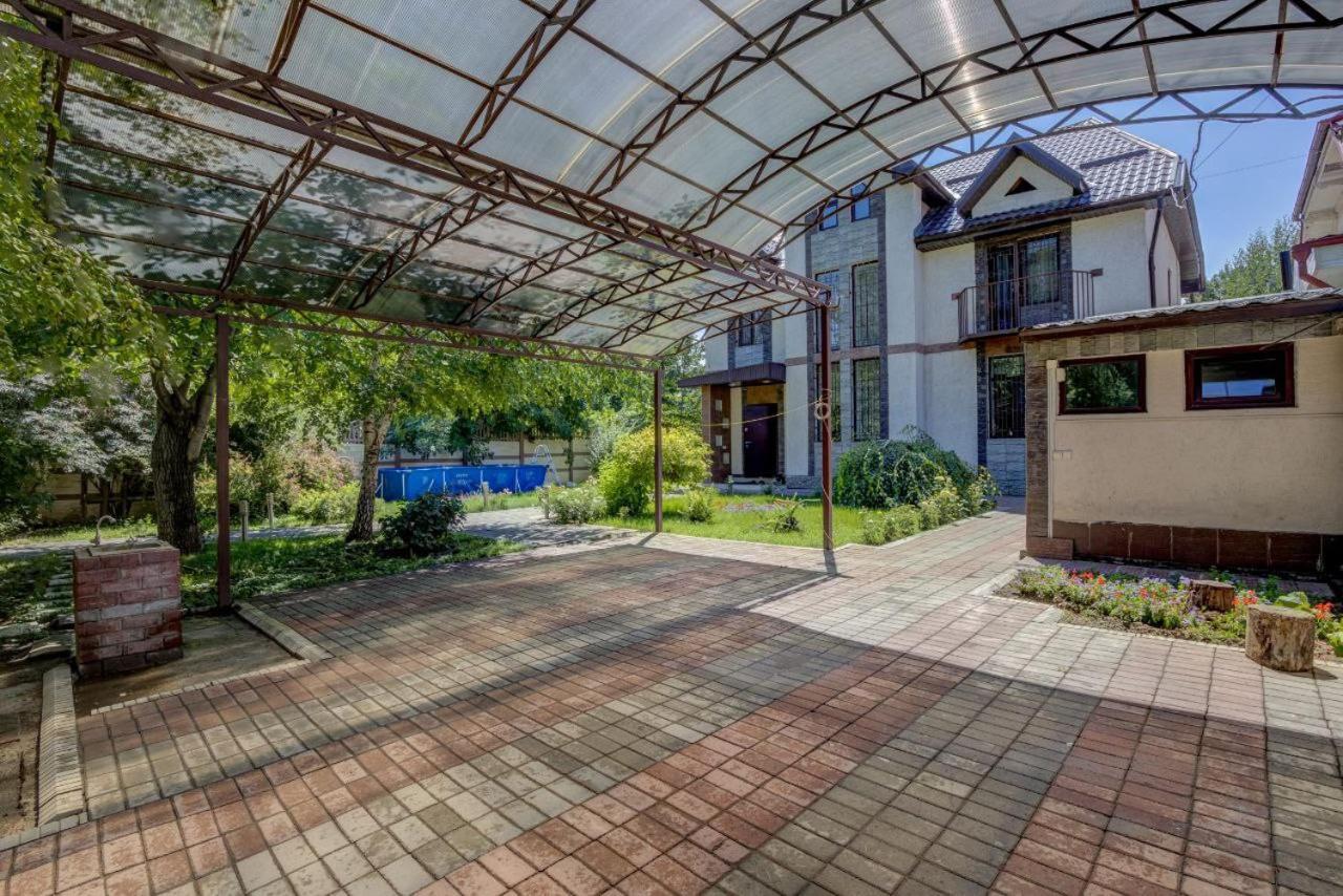 Opera Bed&Breakfast Bishkek Luaran gambar